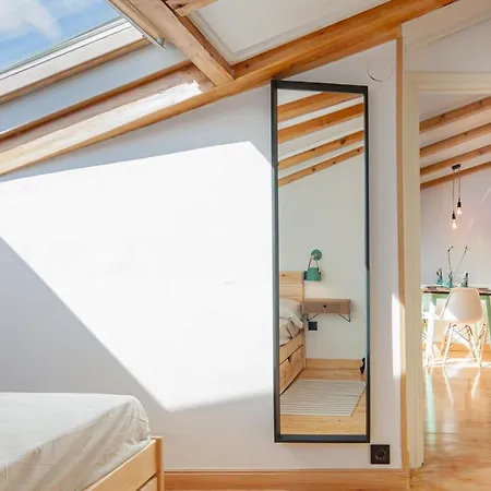 Buhardilla De Diseno En Pleno Centro De 桑坦德